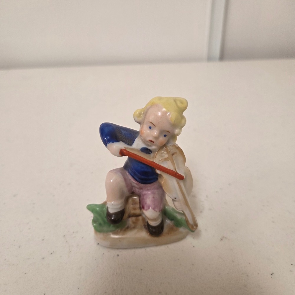 Vintage Occupied Japan Porcelain Boy Playing Violin Figurine Hand Painted